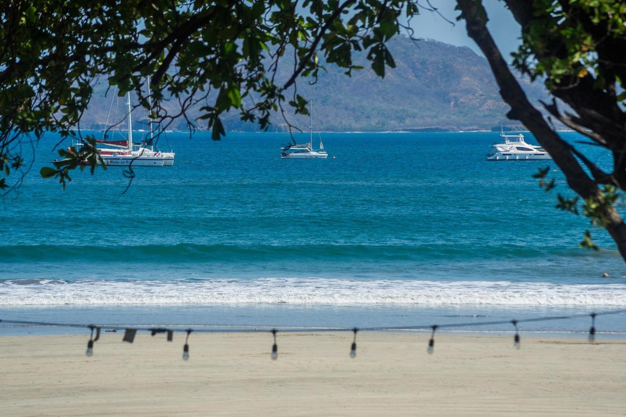 The Coast Beachfront Hotel Tamarindo Zimmer foto